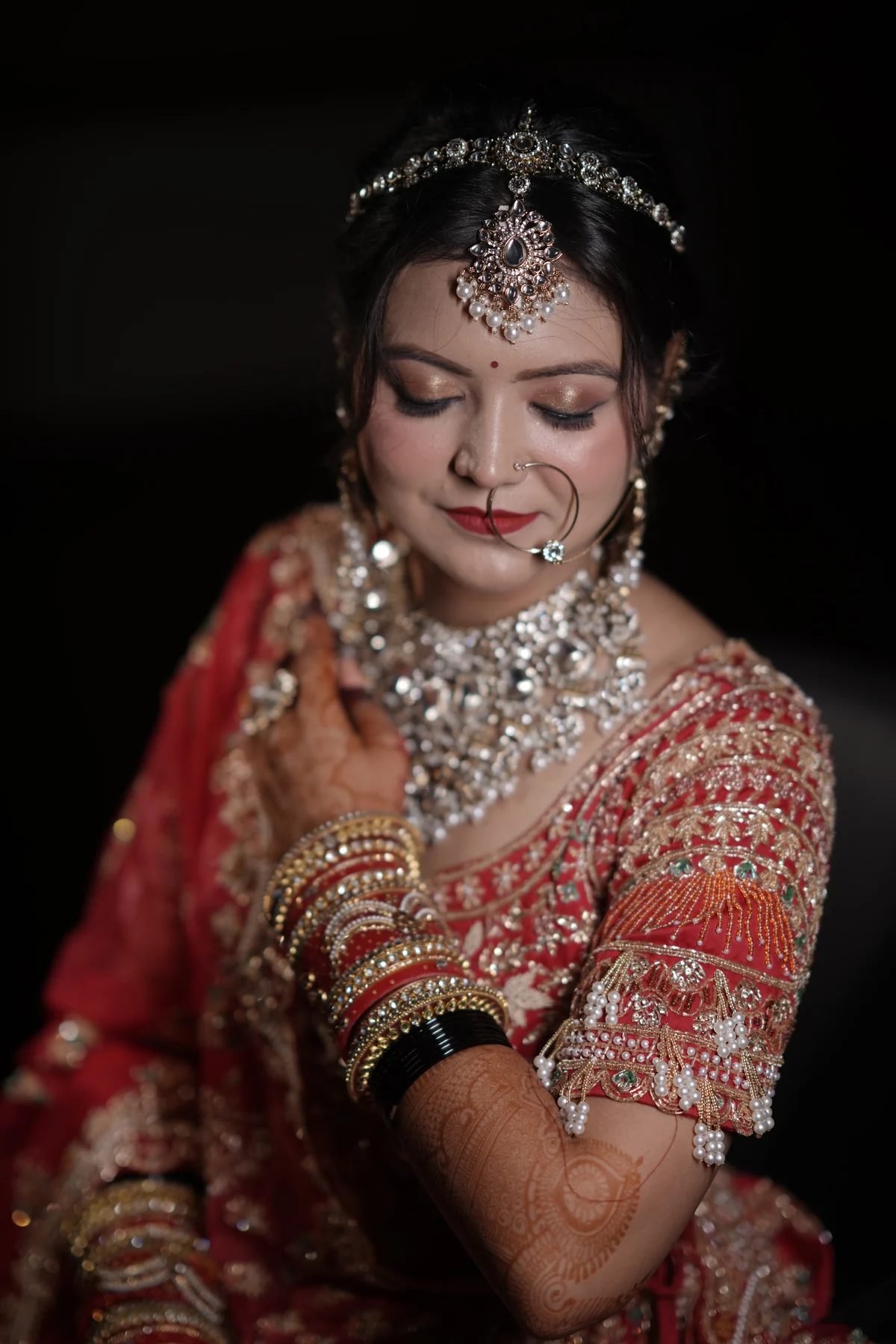 Royal Bridal Kundan and Nath Close-Up